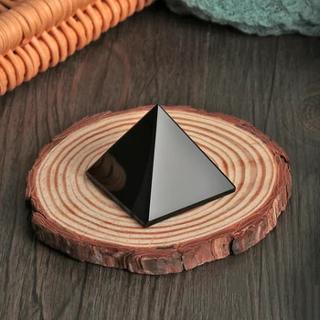 Пирамида от Полиран обсидиан Повърхността на Черно Crystal Естествен Кварц, Лечебен Камък Проба минерал Енергиен Камък Рейки Декор на работния плот
