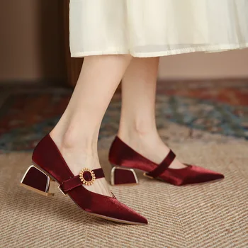 Размер 30-43; обувки на висок ток; женски сватбени обувки в масивна ток вино-червено